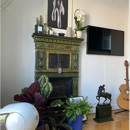 Magnificent Apartment Very Charming In Paris 17 * Paris