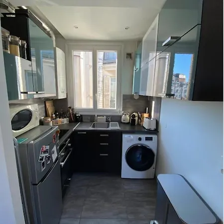 Magnificent Apartment Very Charming In Paris 17 * Paris